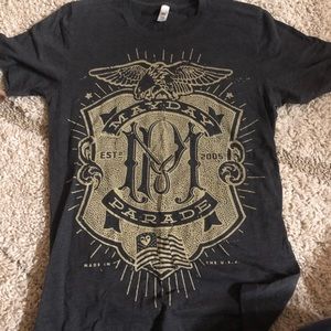 Gray and gold mayday parade band tee